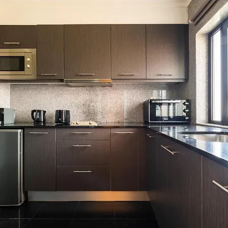 Topazio Vibe Apartments البوفيرا